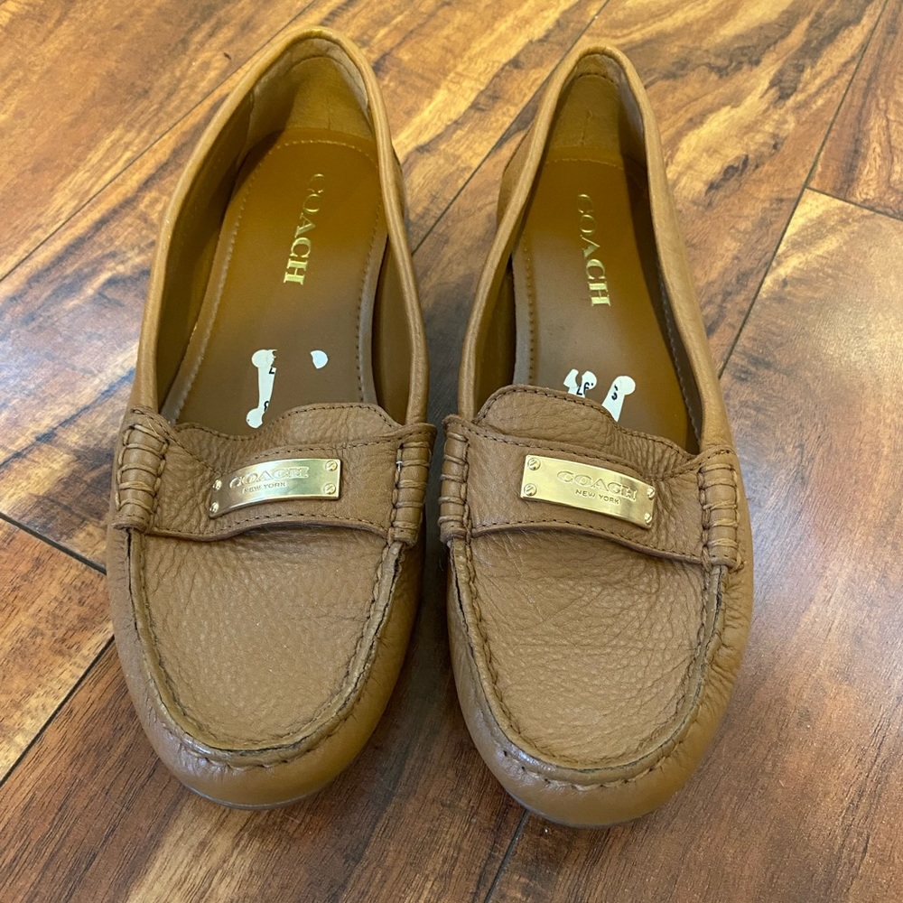 Coach loafer 7.5B